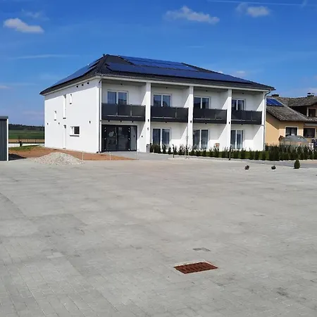 Sonnenhang Hotel *