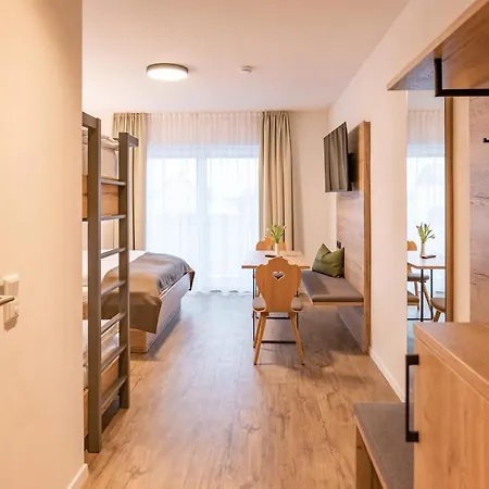 Sonnenhang Hotel *